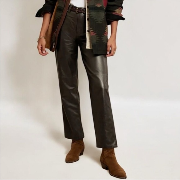 Banana Republic Genuine Leather Women Pants - Picture 3 of 7